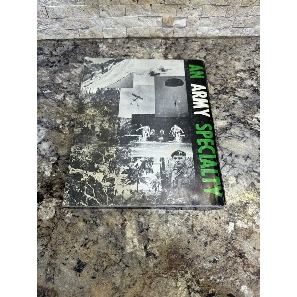 SPECIAL‎ WARFARE: US Army An Army Specialty 1962 War Office Illustrated